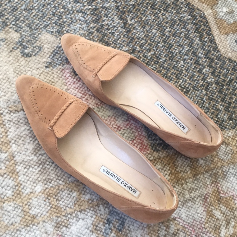 Manolo Blahnik Tan Suede Flats 37.5